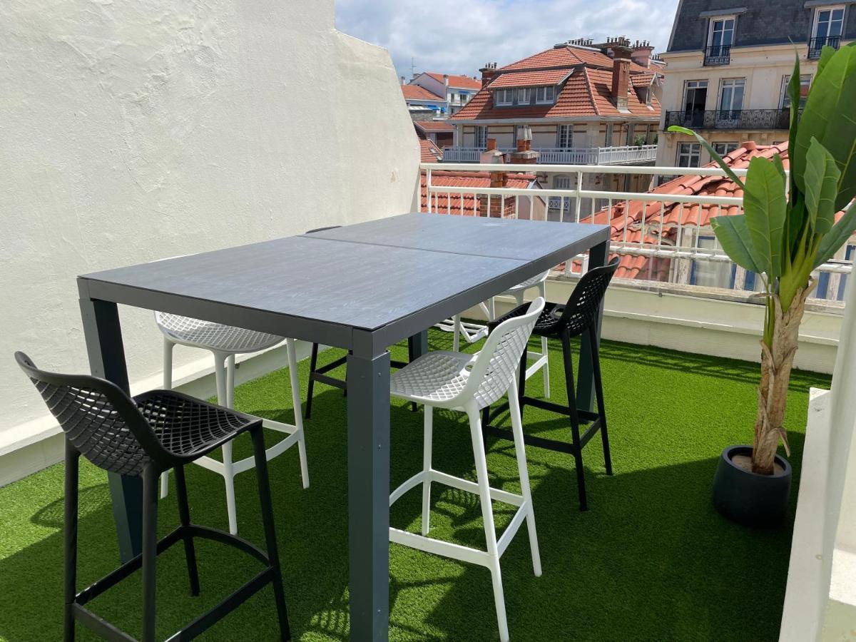 T3 Bis - 4 Etoiles Rooftop Et Vue Mer - Bellevue Biarritz Exterior photo